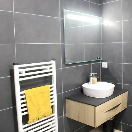 Apartment Moderne Avec Vue Montagne Prugna 50 M² *