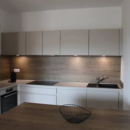 Moderne à Grosseto-prugna, Vue Montagne, 50 M² Grosseto-Prugna